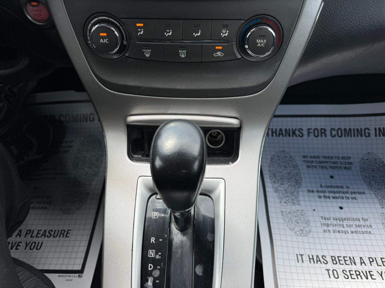 Nissan Sentra 4dr Sdn I4 CVT SV 2014