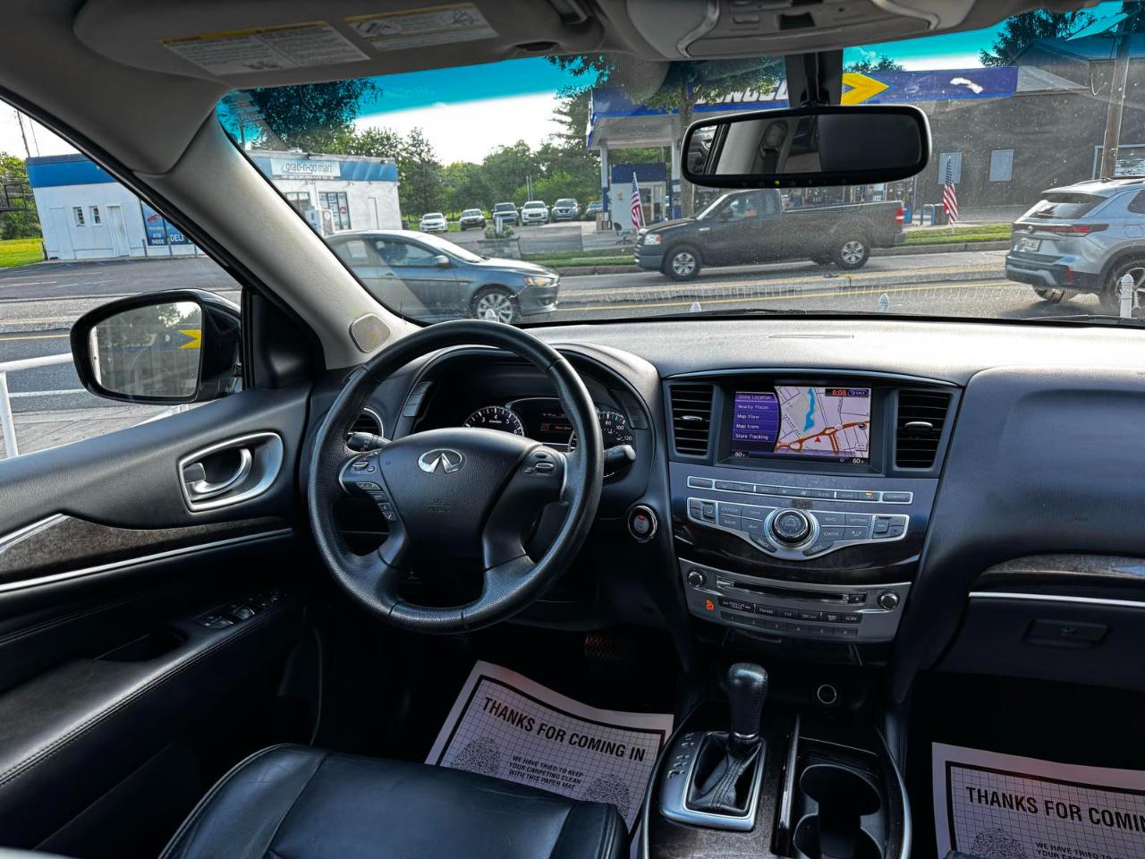 Infiniti JX35 FWD 4dr 2013