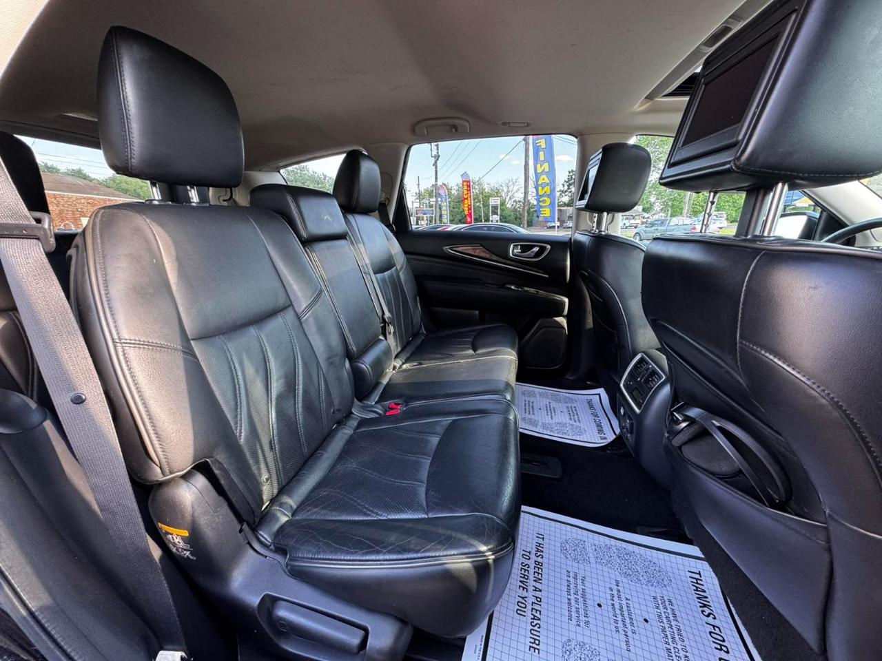 Infiniti JX35 FWD 4dr 2013
