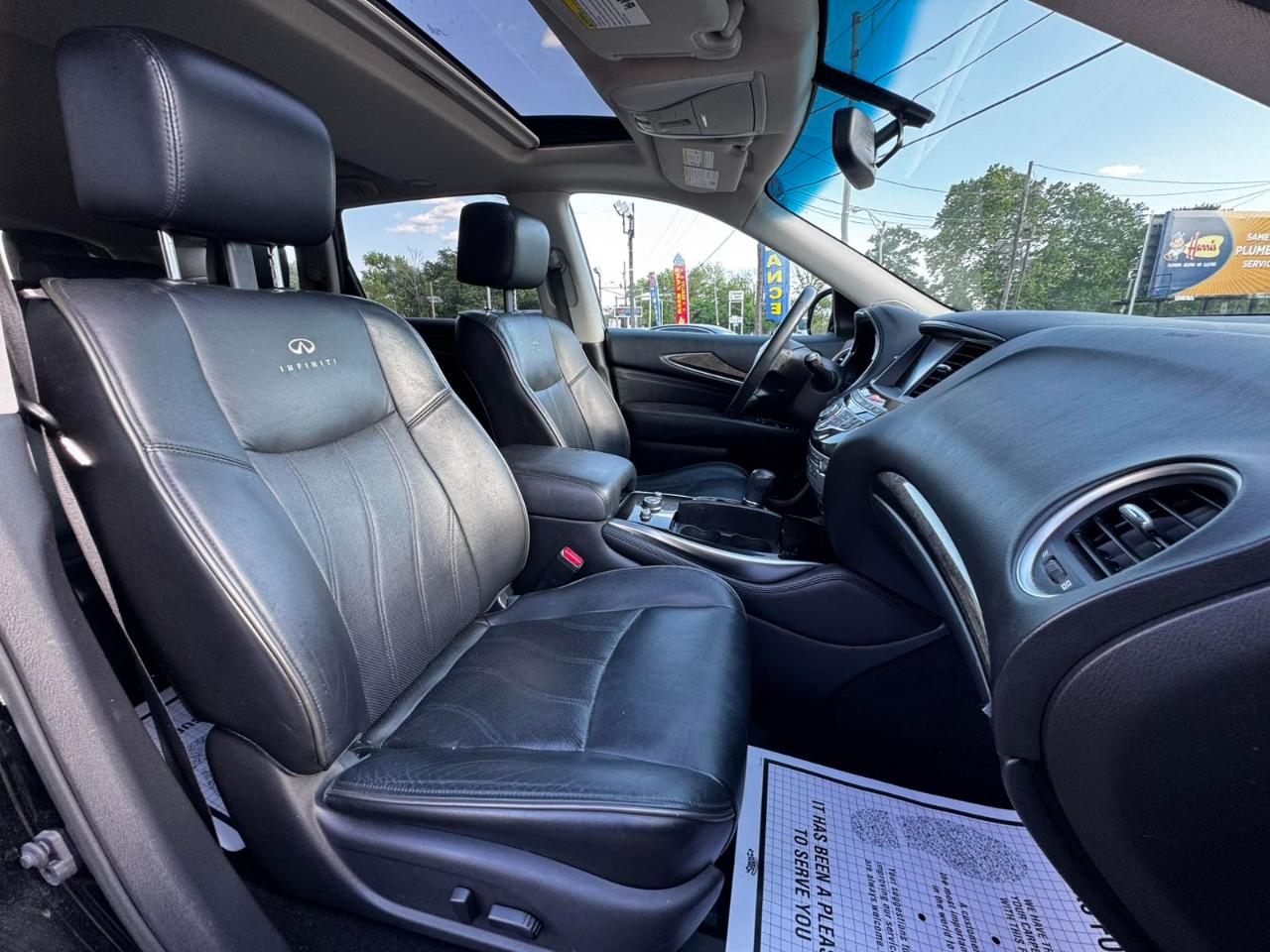 Infiniti JX35 FWD 4dr 2013