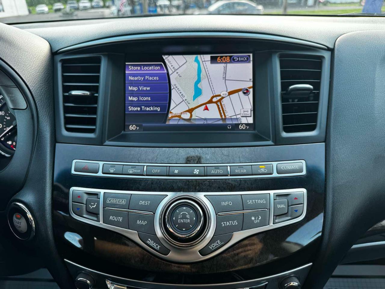 Infiniti JX35 FWD 4dr 2013