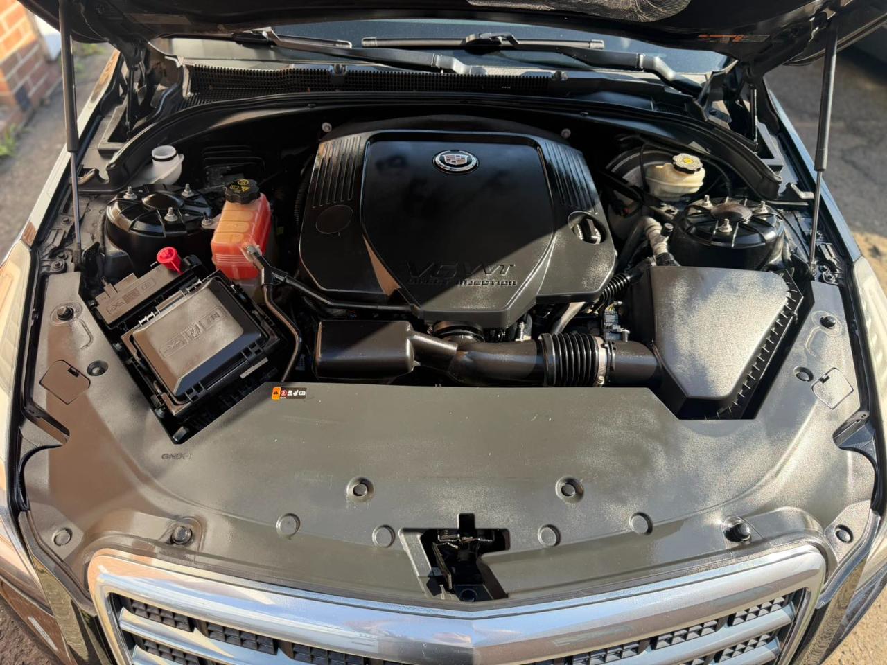 Cadillac ATS 4dr Sdn 3.6L Luxury AWD 2014