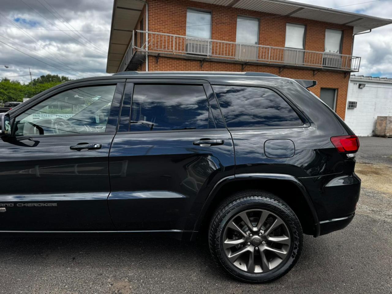 Jeep Grand Cherokee 4WD 4dr Limited 75th Anniversary 2016