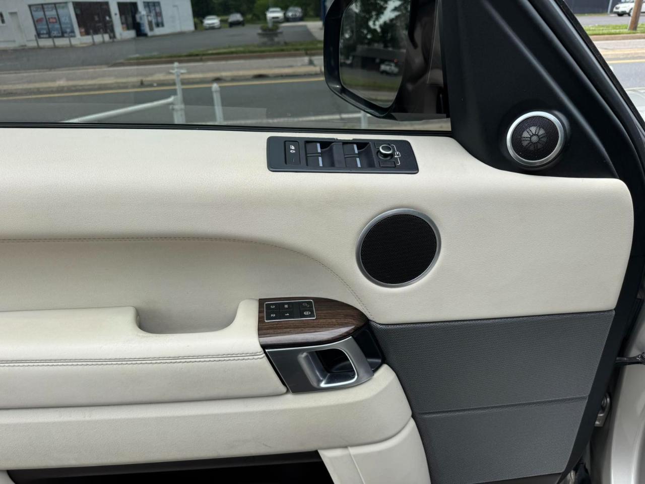 Land Rover Range Rover Sport 4WD 4dr HSE 2014