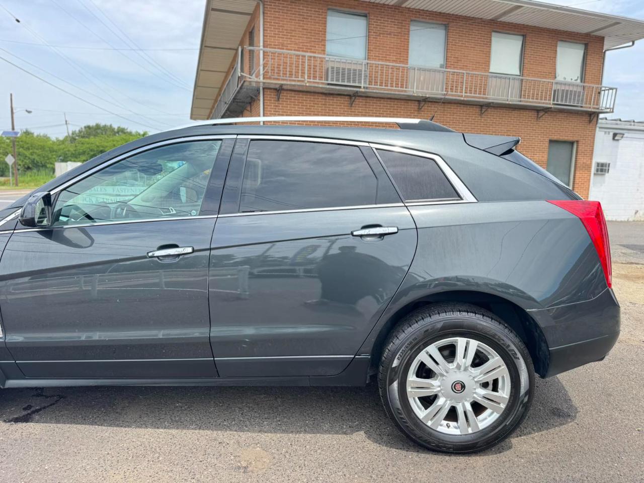 Cadillac SRX FWD 4dr Luxury Collection 2014