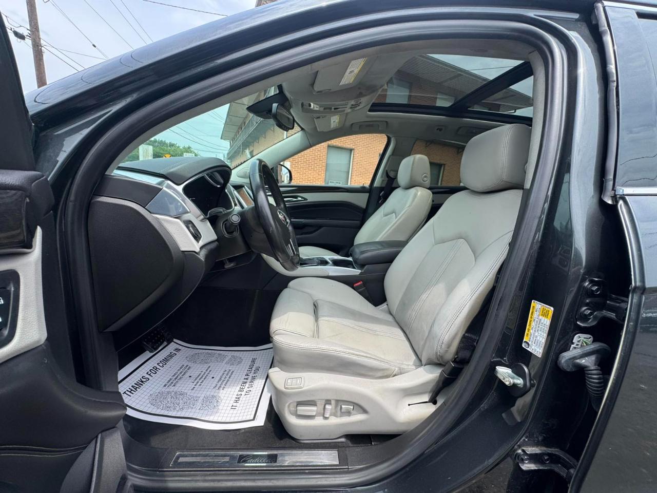 Cadillac SRX FWD 4dr Luxury Collection 2014