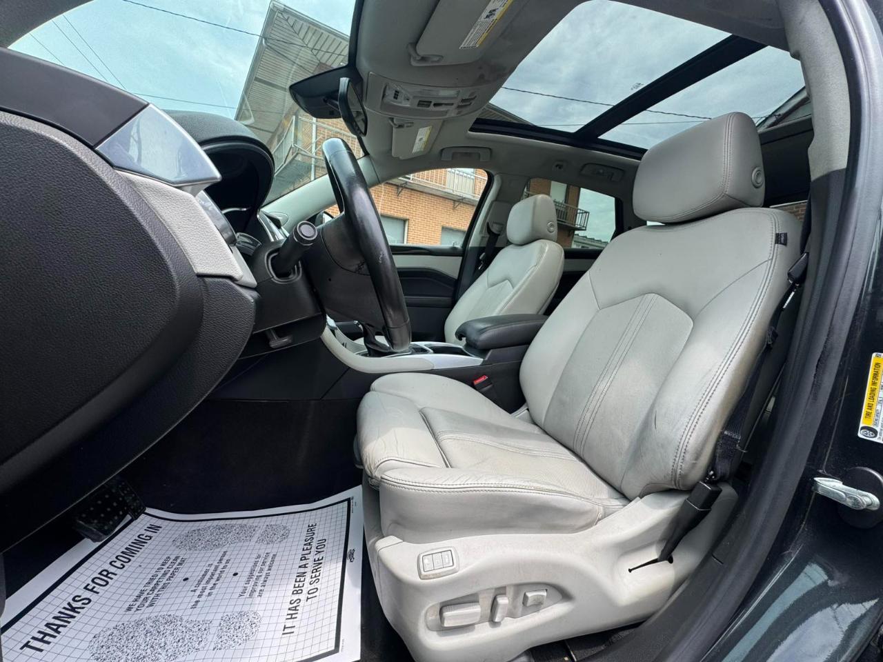 Cadillac SRX FWD 4dr Luxury Collection 2014