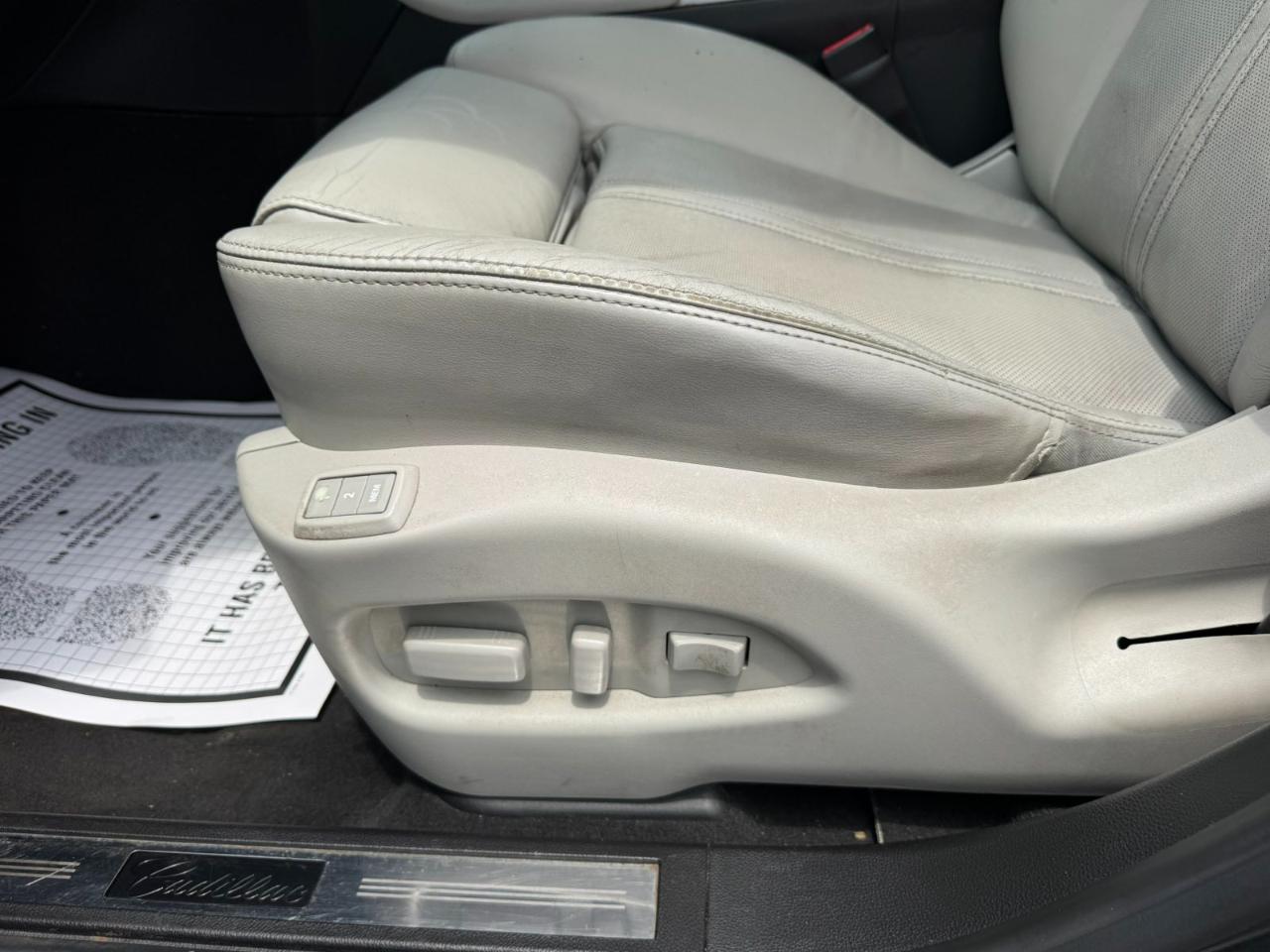 Cadillac SRX FWD 4dr Luxury Collection 2014