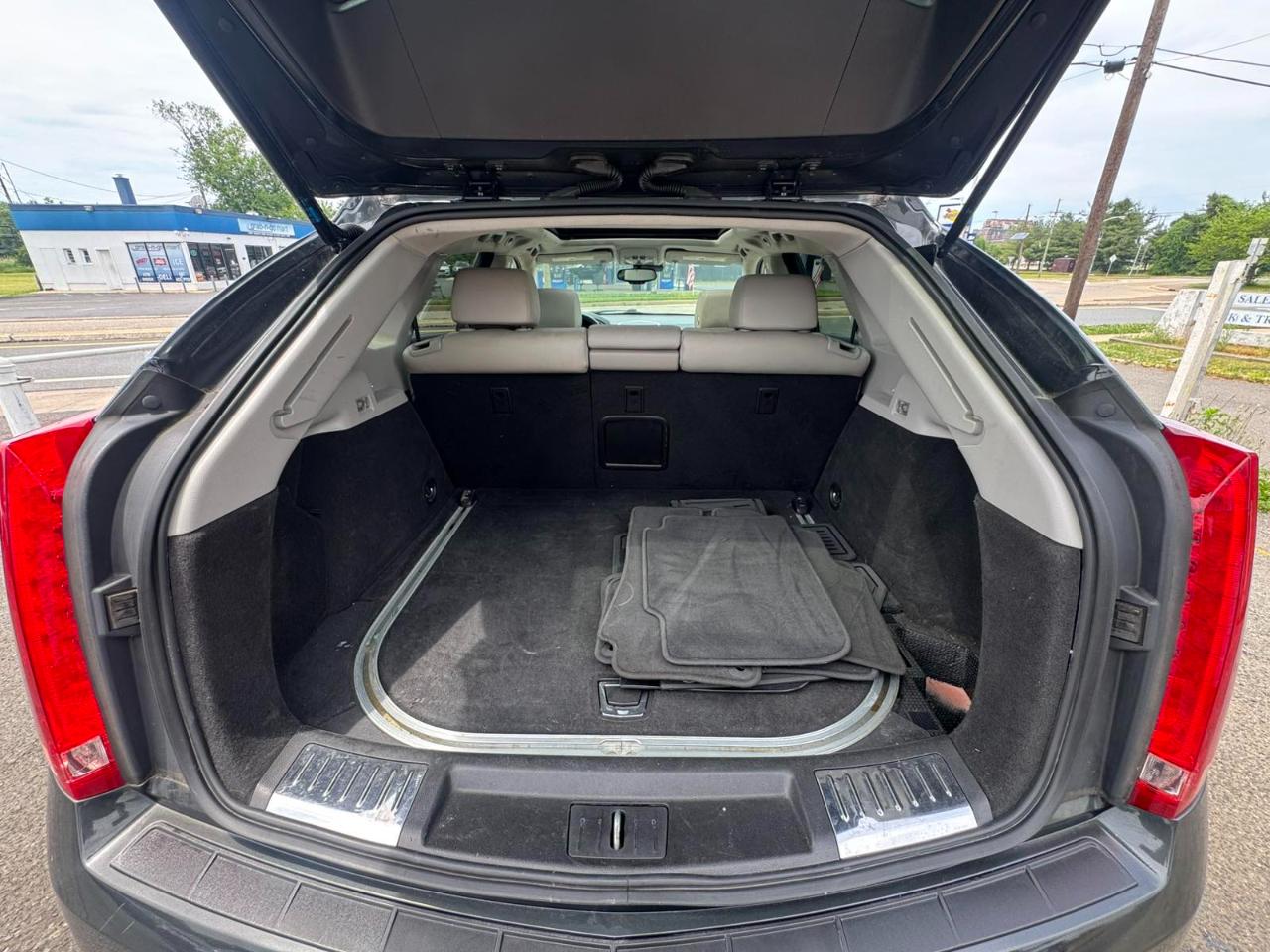 Cadillac SRX FWD 4dr Luxury Collection 2014