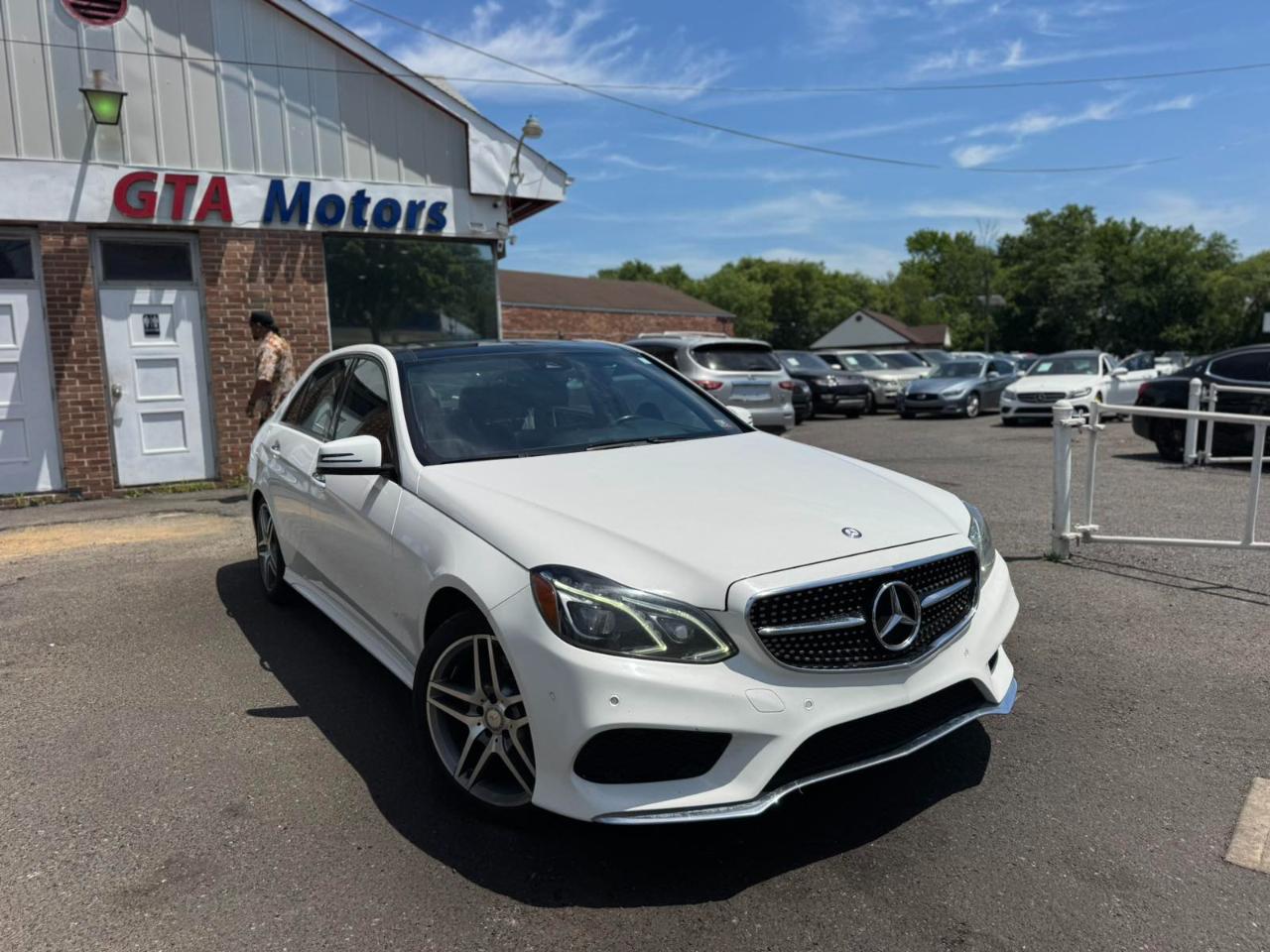 Mercedes-Benz E-Class 4dr Sdn E 350 Sport 4MATIC 2014