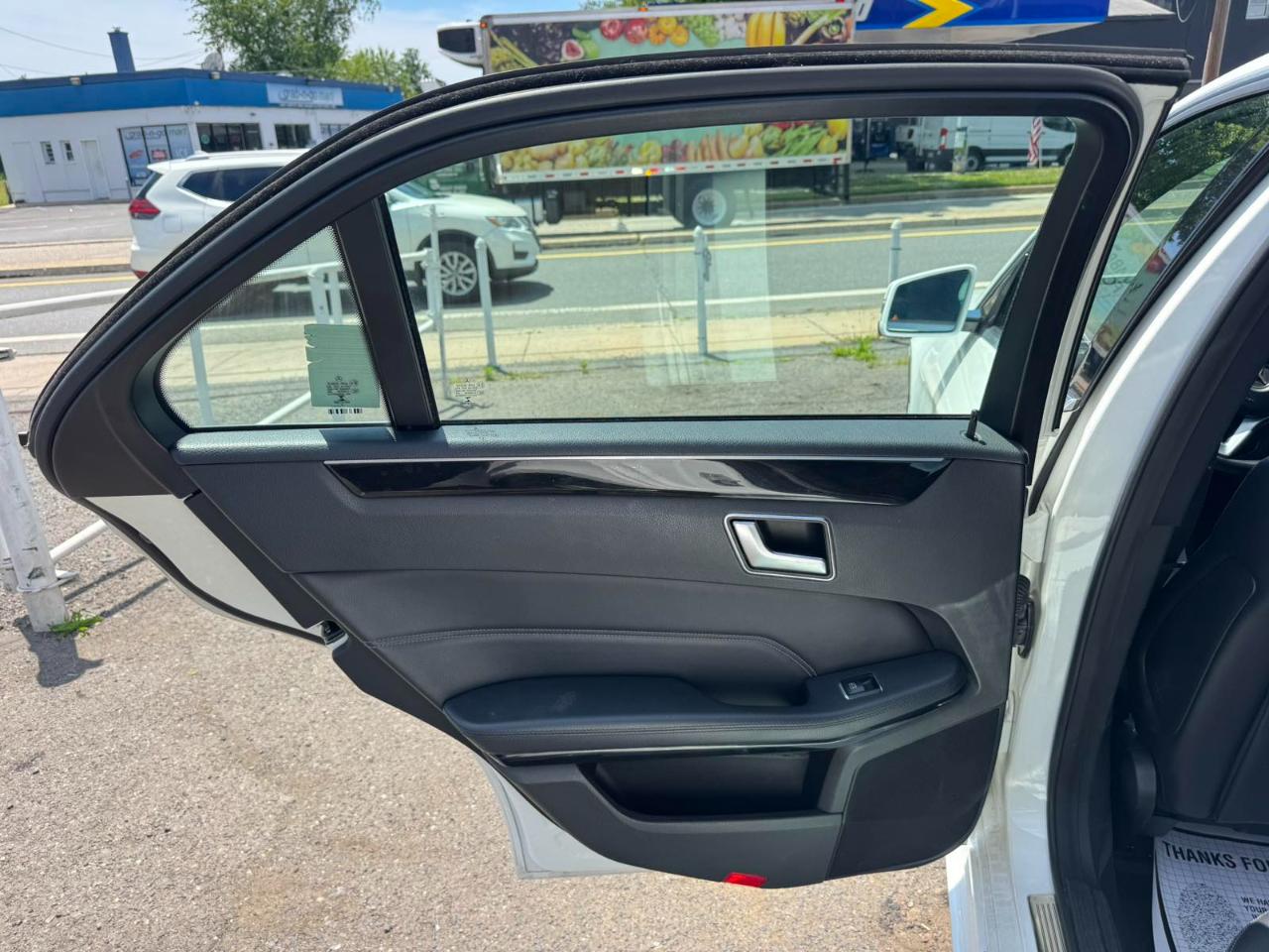 Mercedes-Benz E-Class 4dr Sdn E 350 Sport 4MATIC 2014