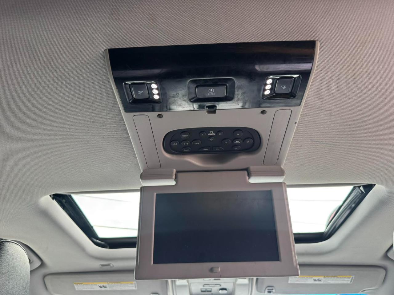 Chevrolet Tahoe 4WD 4dr LT 2015