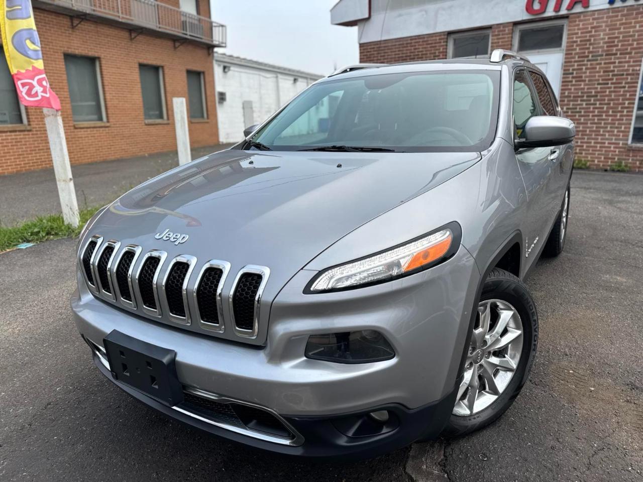 Jeep Cherokee 4WD 4dr Limited 2015