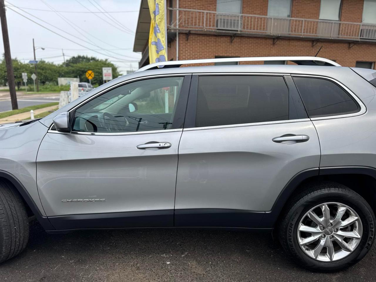 Jeep Cherokee 4WD 4dr Limited 2015