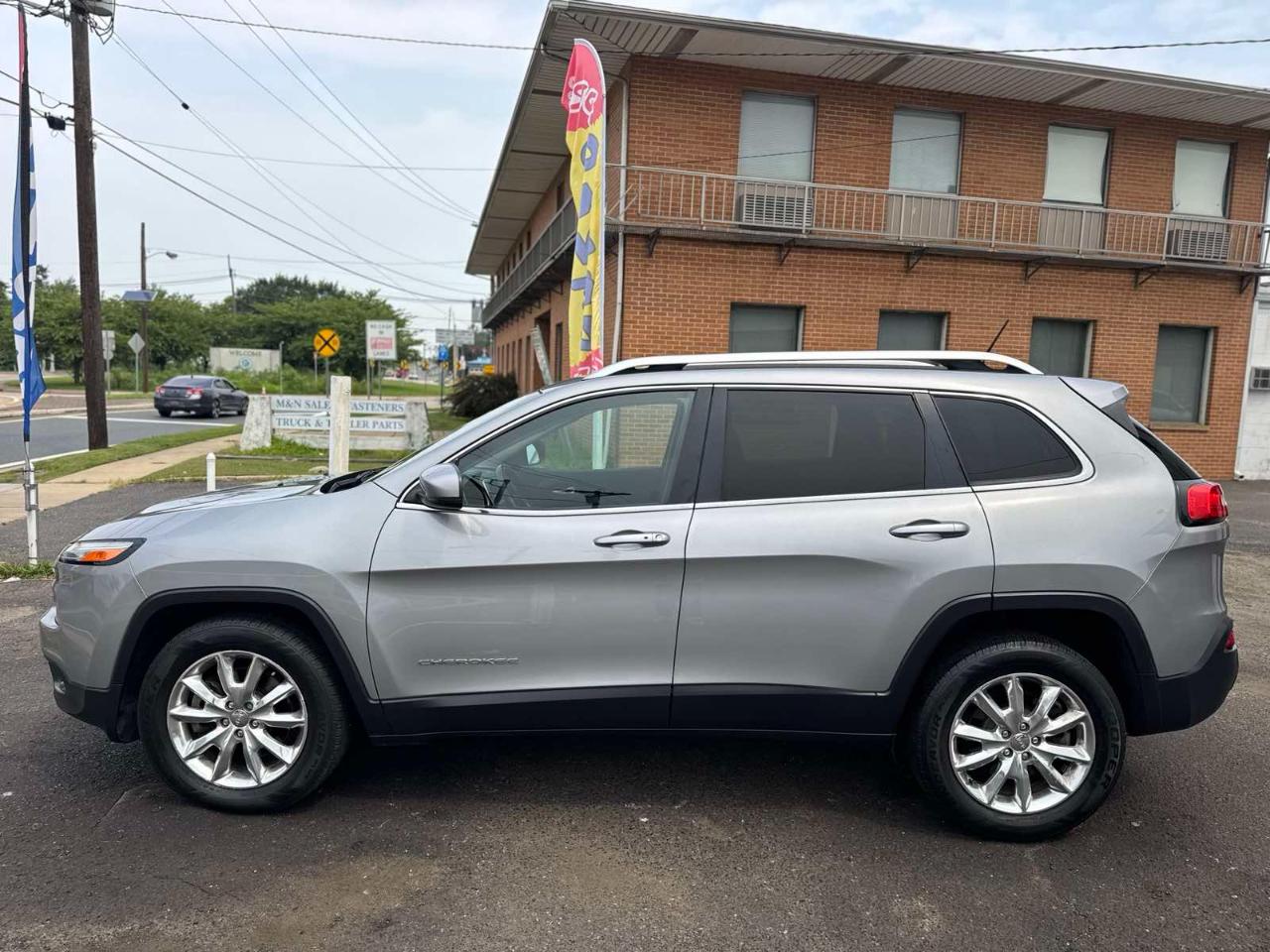 Jeep Cherokee 4WD 4dr Limited 2015
