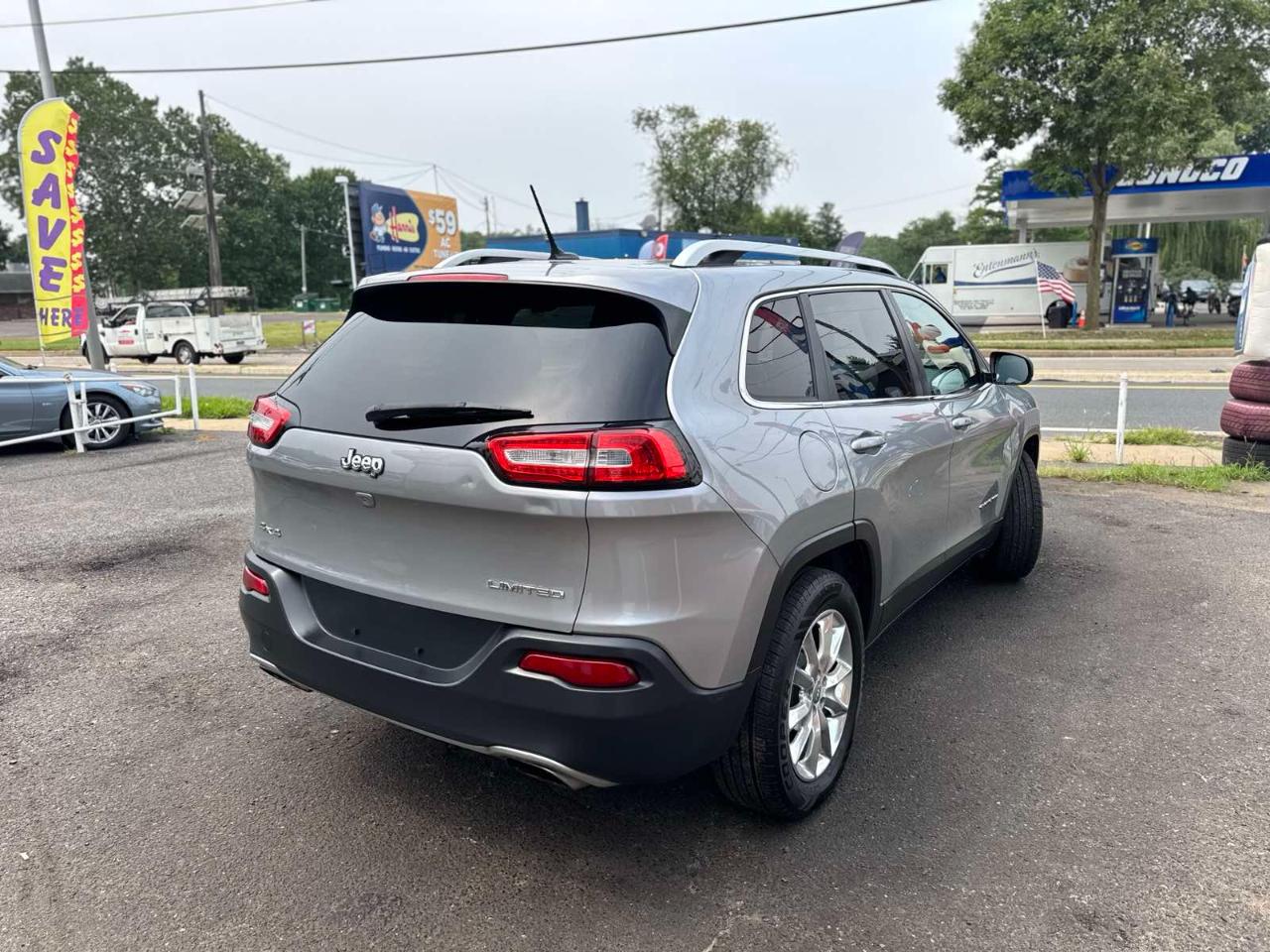 Jeep Cherokee 4WD 4dr Limited 2015