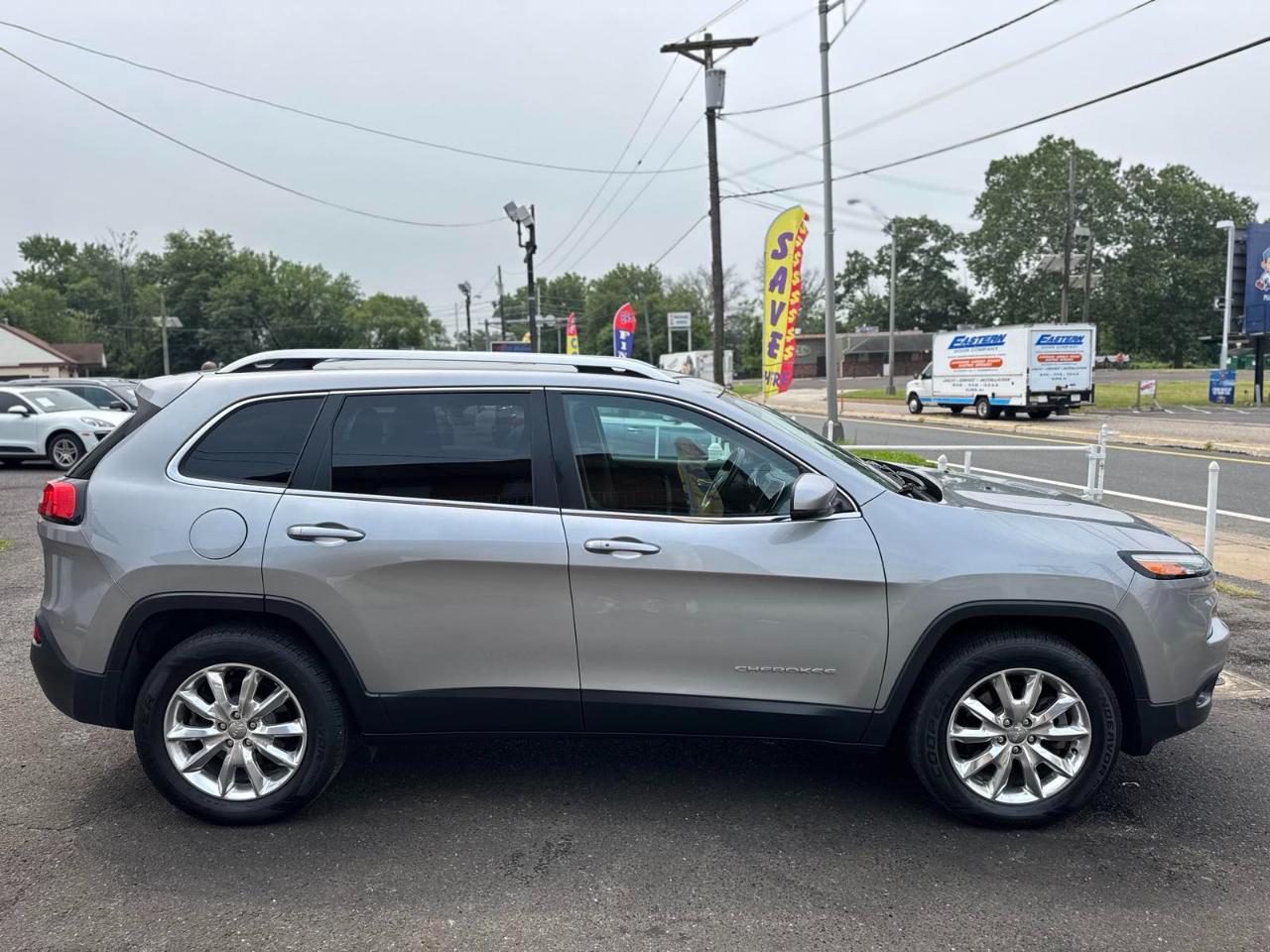 Jeep Cherokee 4WD 4dr Limited 2015