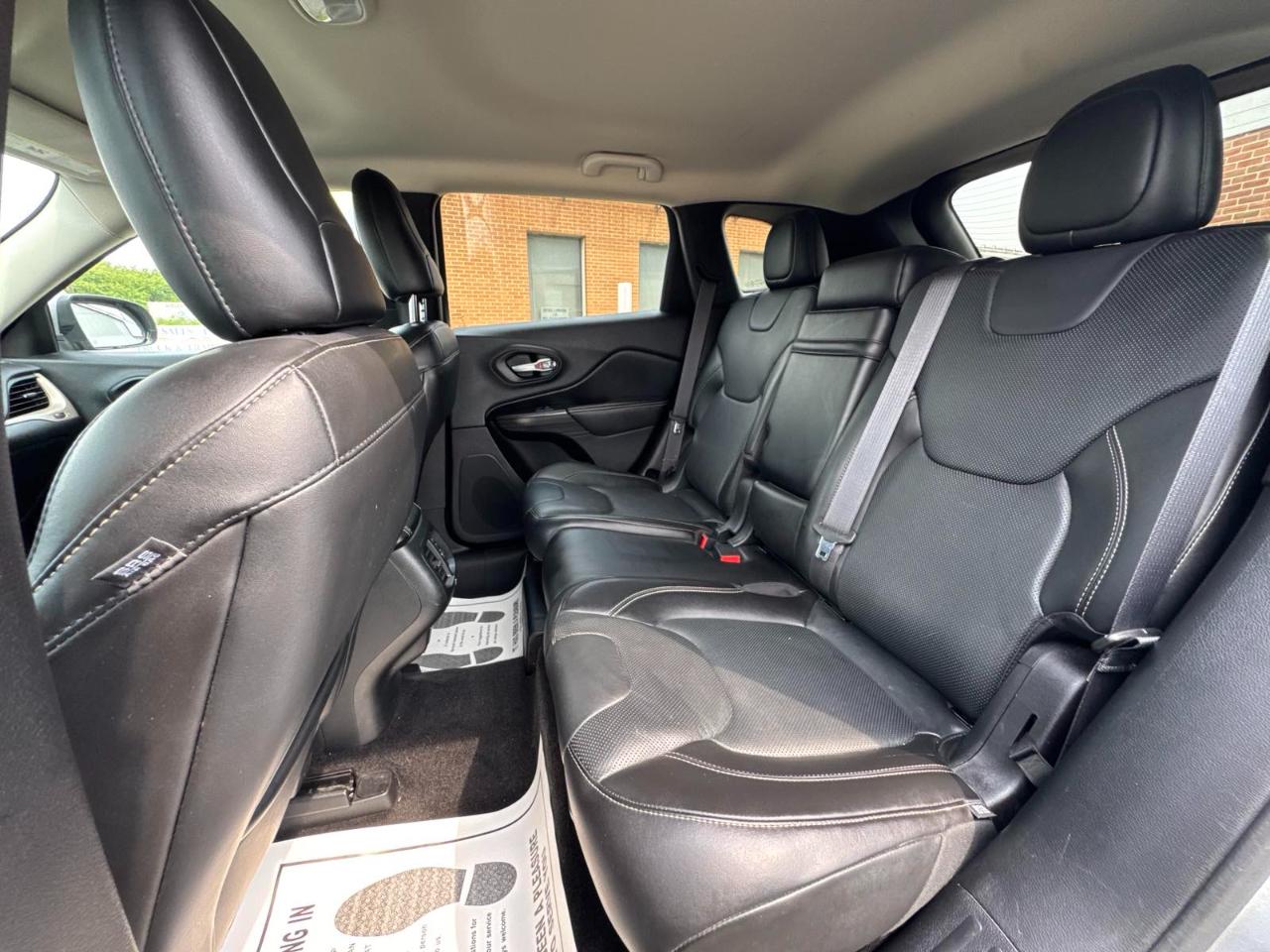 Jeep Cherokee 4WD 4dr Limited 2015