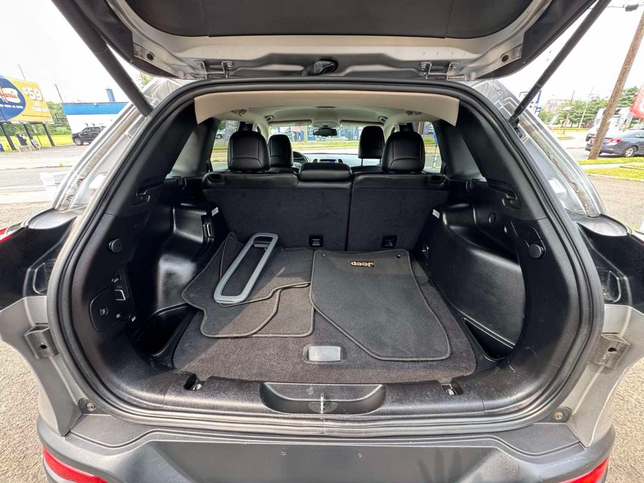 Jeep Cherokee 4WD 4dr Limited 2015