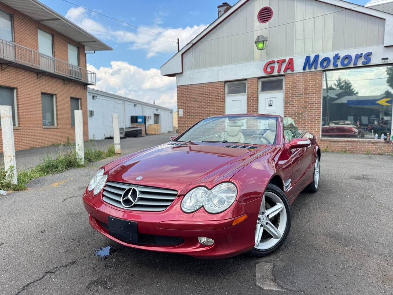 Mercedes-Benz SL-Class 2dr Roadster 5.0L 2005