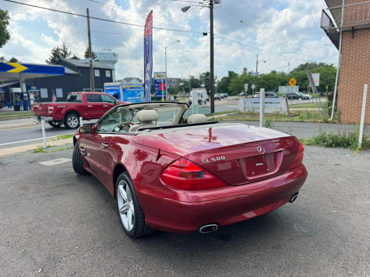 Mercedes-Benz SL-Class 2dr Roadster 5.0L 2005