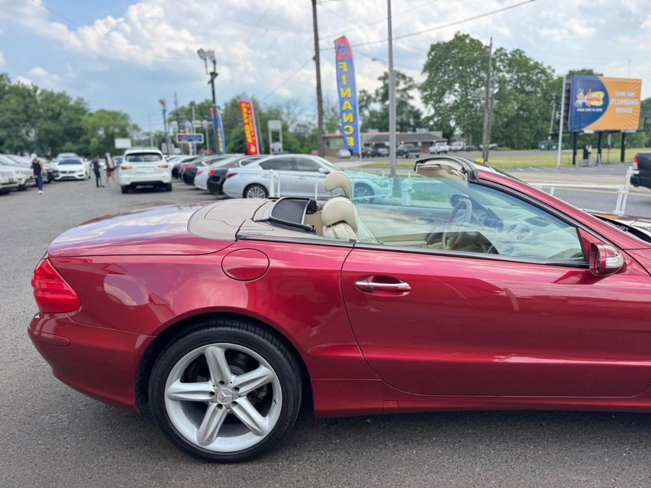 Mercedes-Benz SL-Class 2dr Roadster 5.0L 2005