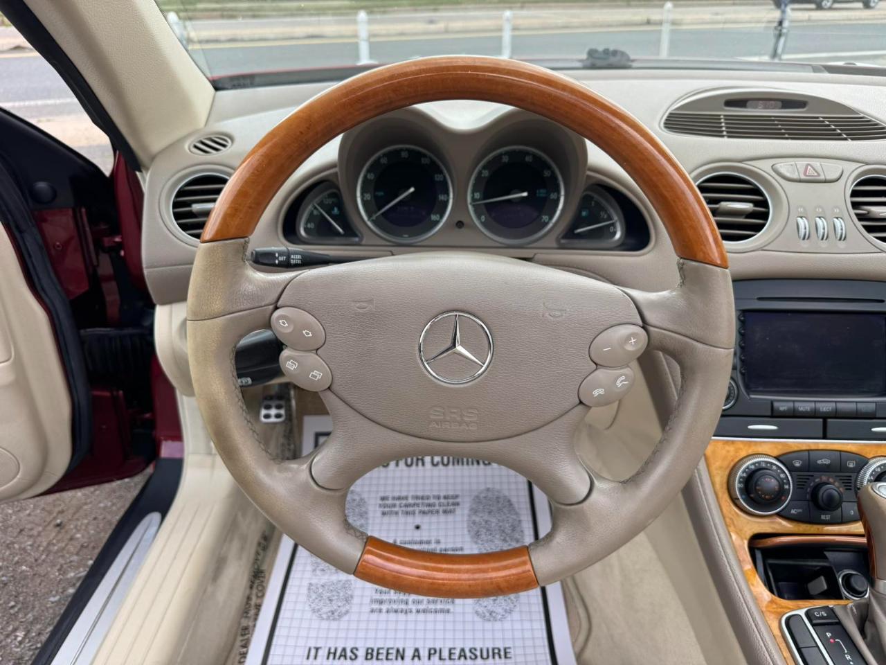Mercedes-Benz SL-Class 2dr Roadster 5.0L 2005
