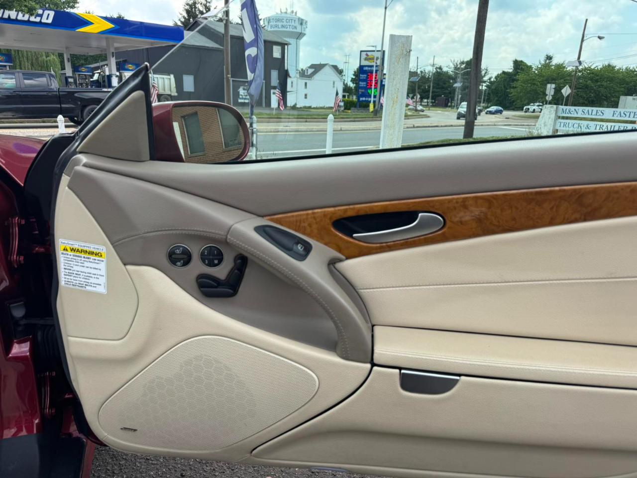 Mercedes-Benz SL-Class 2dr Roadster 5.0L 2005