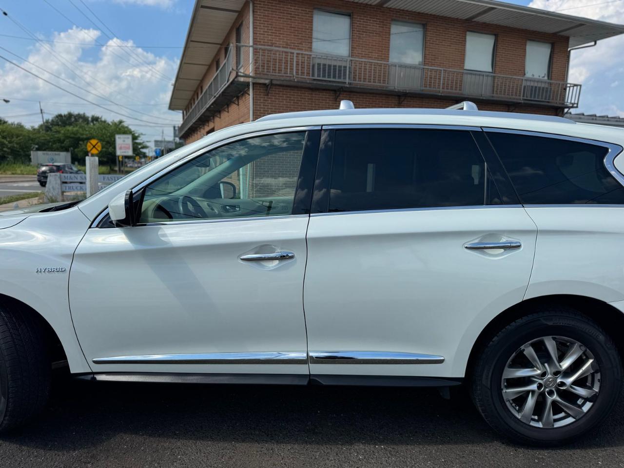 Infiniti QX60 AWD 4dr Hybrid 2015