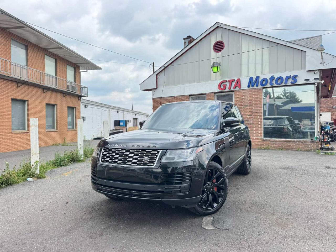 Land Rover Range Rover V8 Supercharged SWB 2019