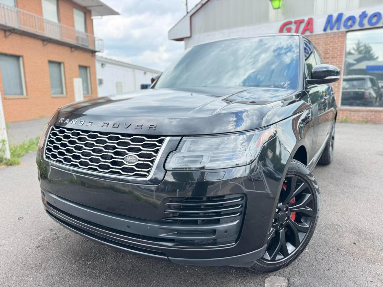 Land Rover Range Rover V8 Supercharged SWB 2019