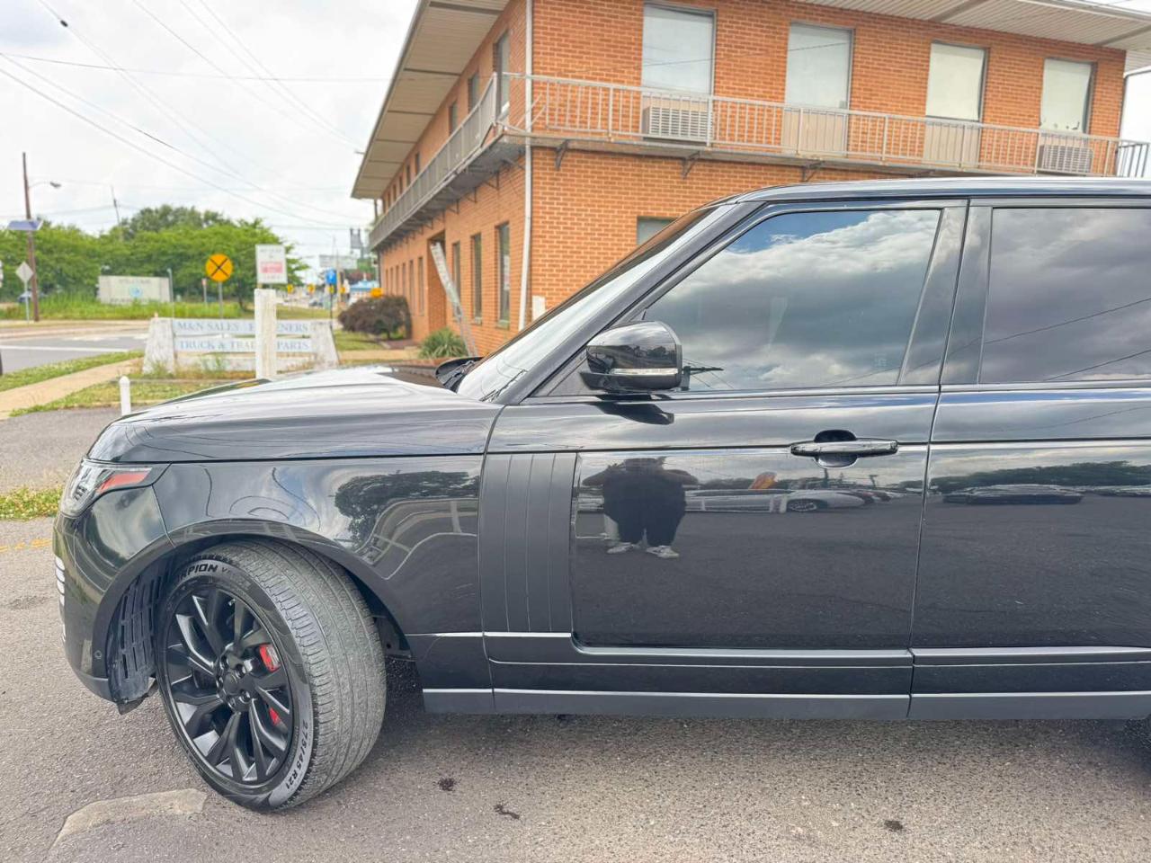 Land Rover Range Rover V8 Supercharged SWB 2019