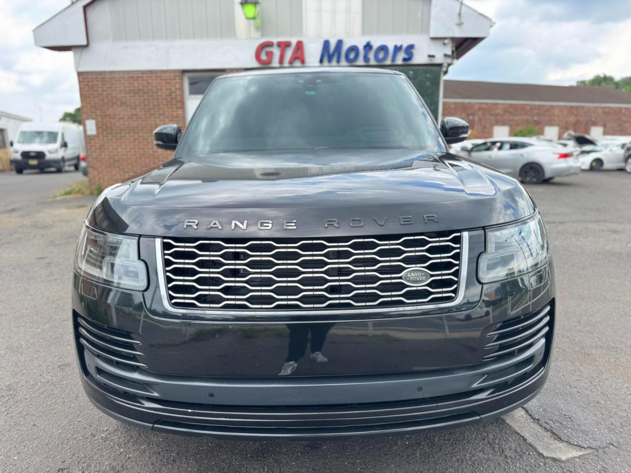 Land Rover Range Rover V8 Supercharged SWB 2019