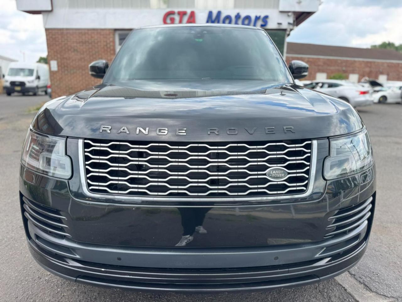 Land Rover Range Rover V8 Supercharged SWB 2019