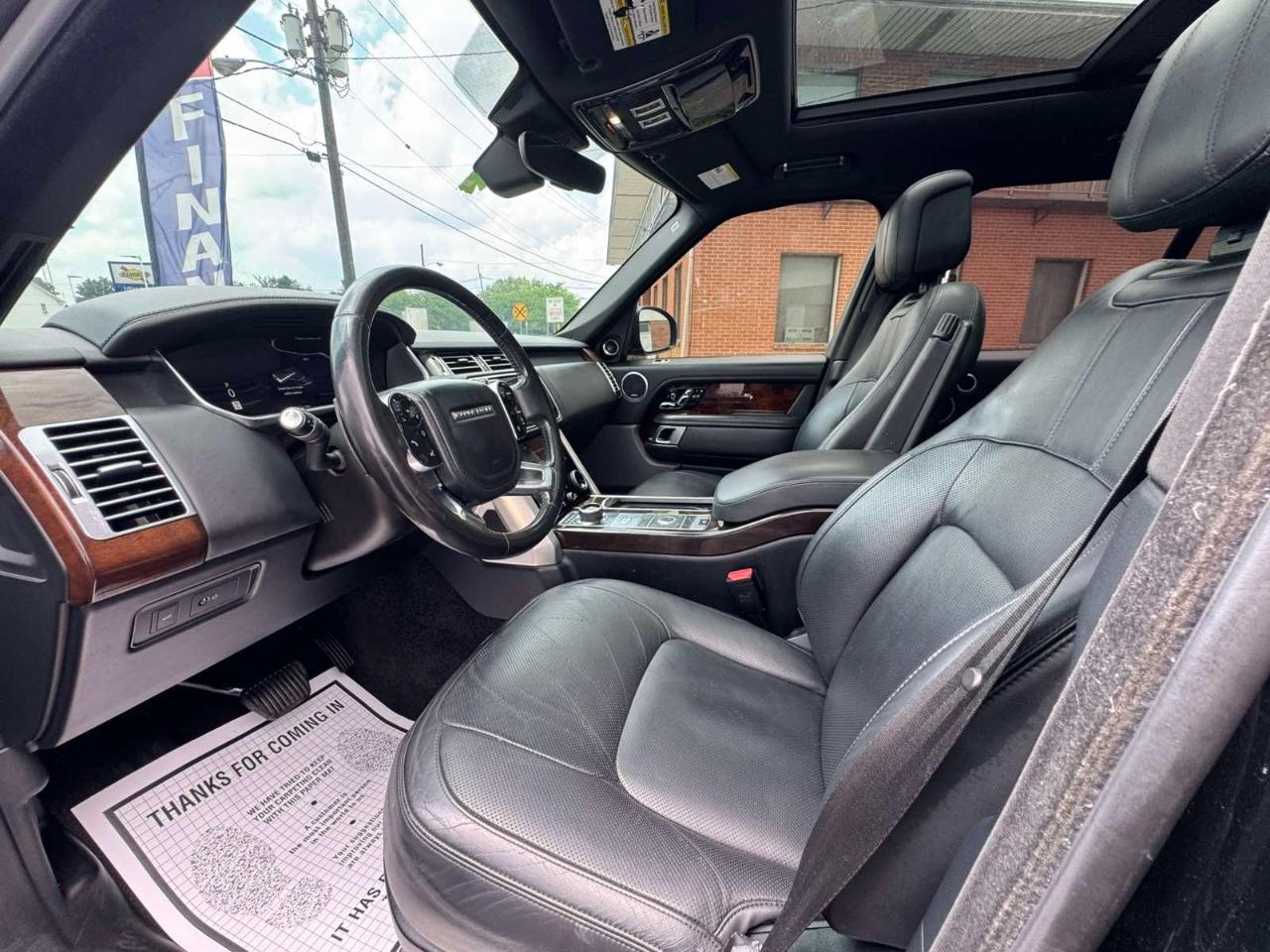 Land Rover Range Rover V8 Supercharged SWB 2019