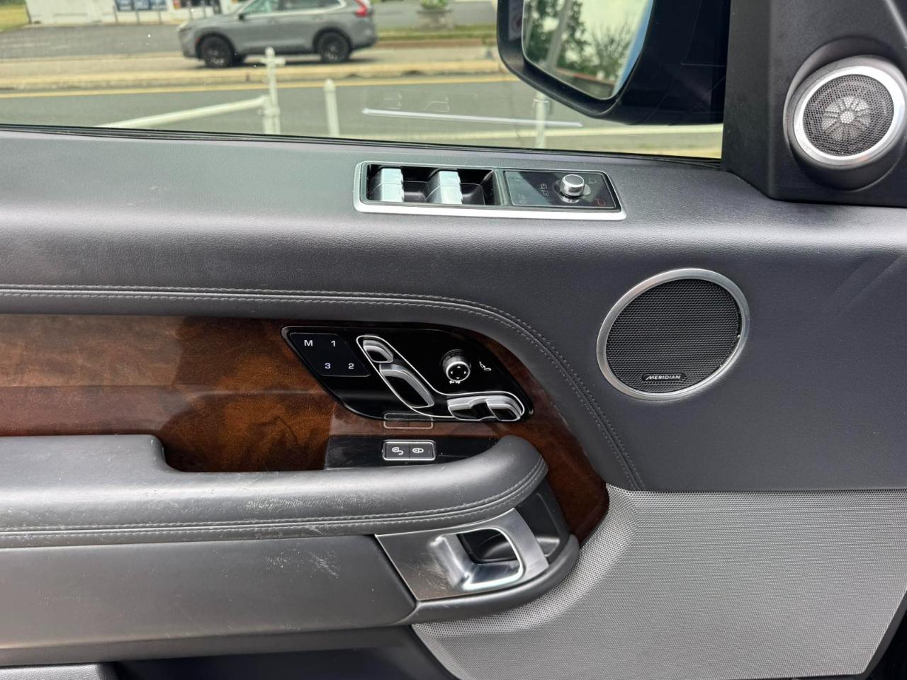 Land Rover Range Rover V8 Supercharged SWB 2019