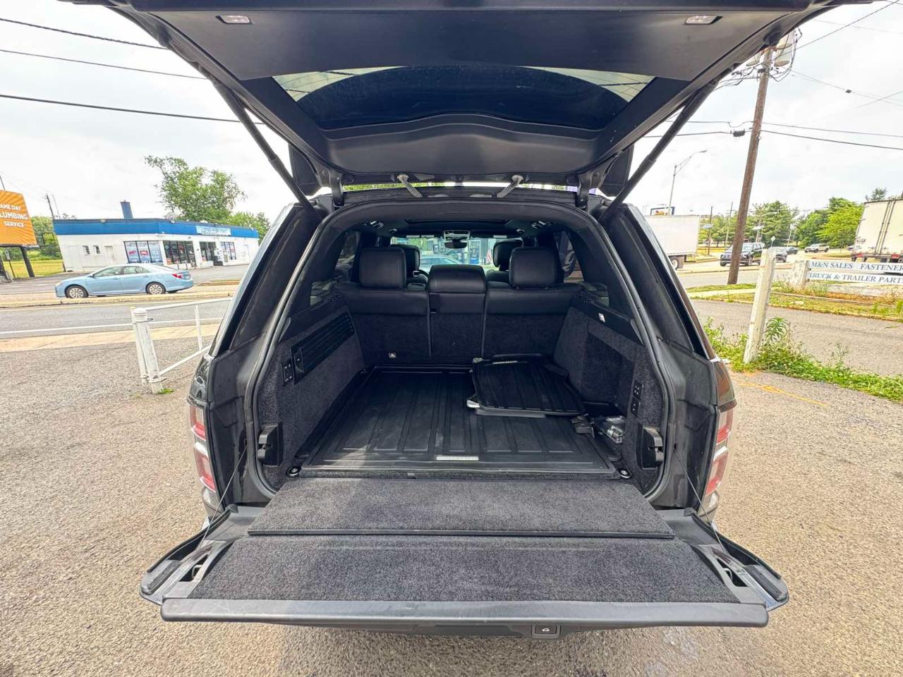 Land Rover Range Rover V8 Supercharged SWB 2019