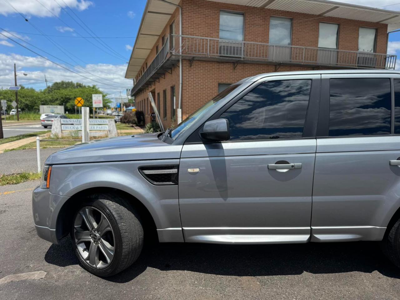Land Rover Range Rover Sport 4WD 4dr HSE 2012