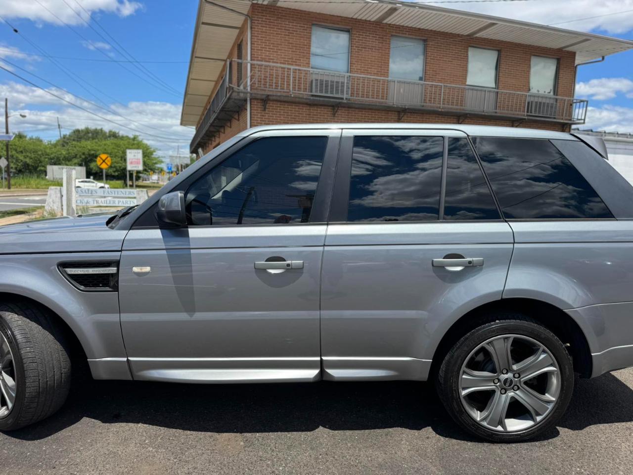 Land Rover Range Rover Sport 4WD 4dr HSE 2012