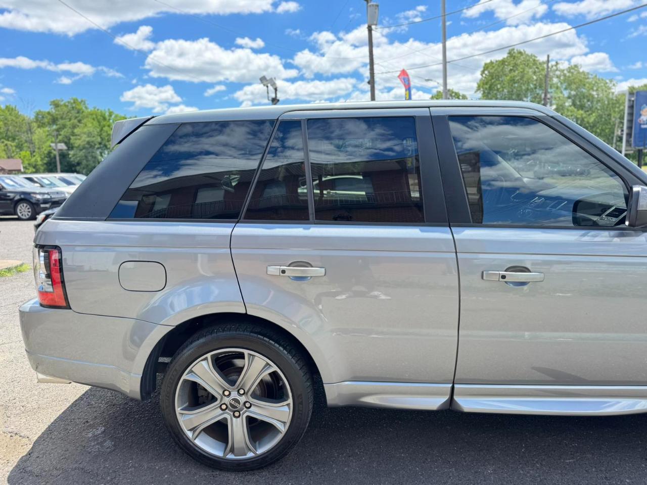 Land Rover Range Rover Sport 4WD 4dr HSE 2012