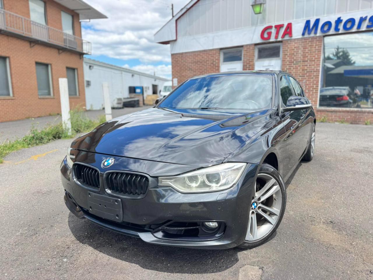 BMW 3 Series 4dr Sdn 328i xDrive AWD SULEV South Africa 2015