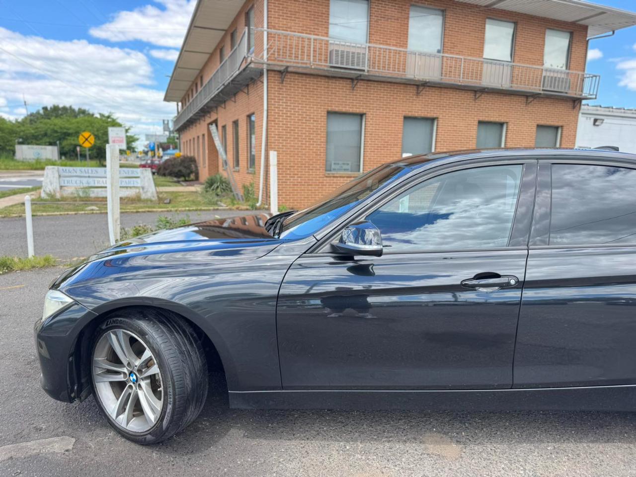 BMW 3 Series 4dr Sdn 328i xDrive AWD SULEV South Africa 2015