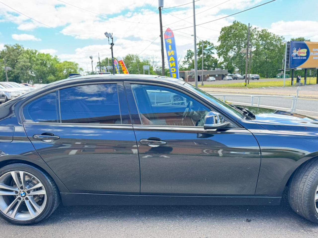 BMW 3 Series 4dr Sdn 328i xDrive AWD SULEV South Africa 2015