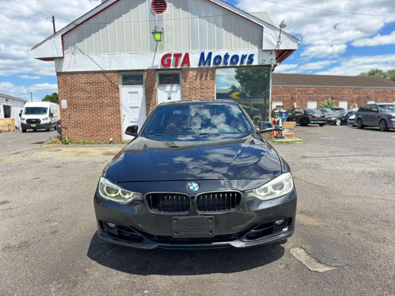BMW 3 Series 4dr Sdn 328i xDrive AWD SULEV South Africa 2015