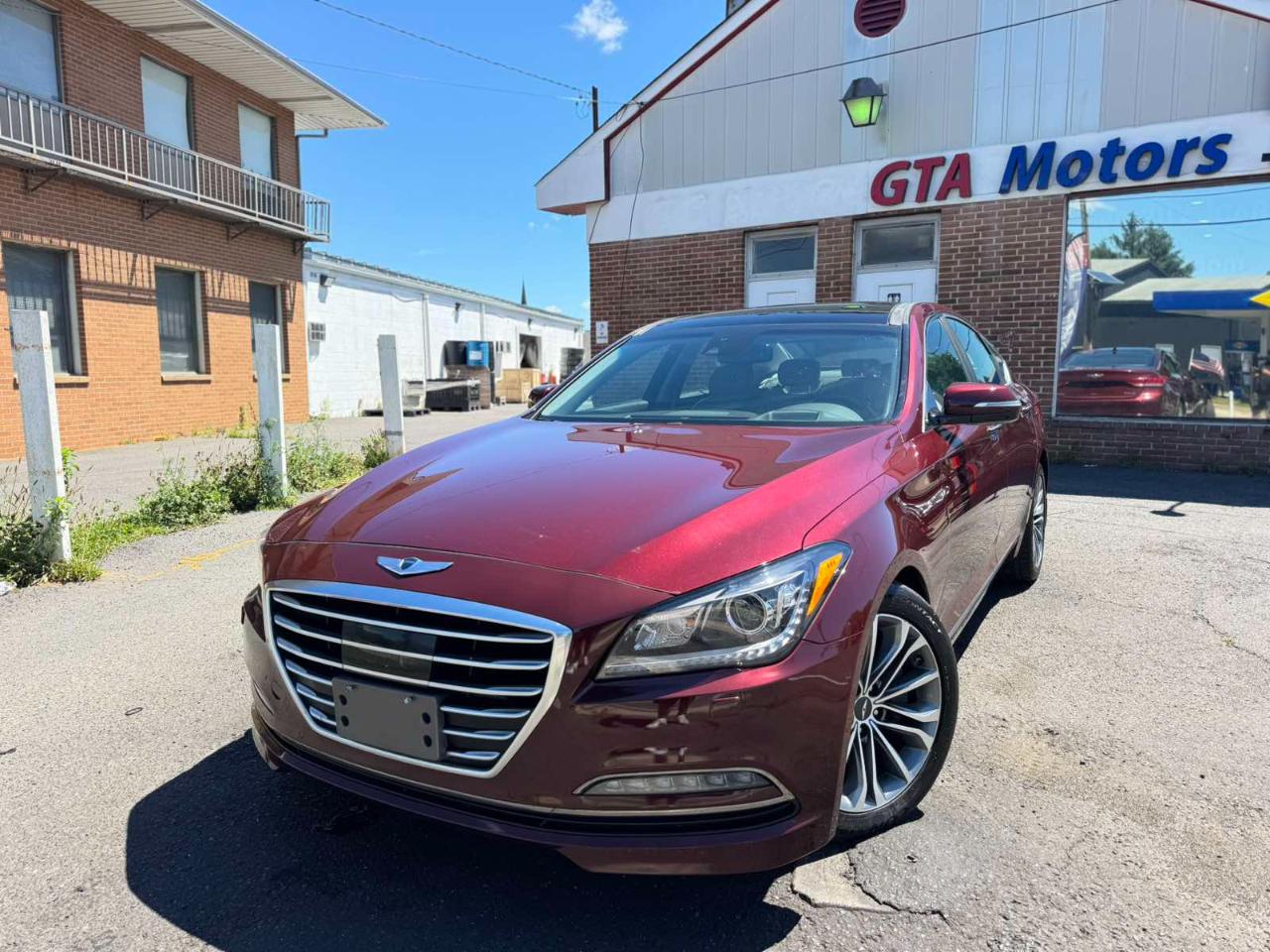 Hyundai Genesis 4dr Sdn V6 3.8L AWD 2016