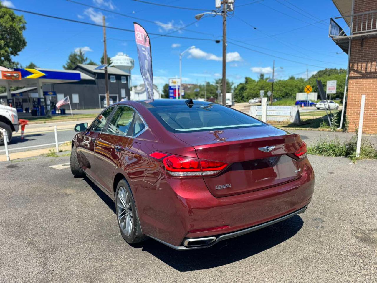 Hyundai Genesis 4dr Sdn V6 3.8L AWD 2016