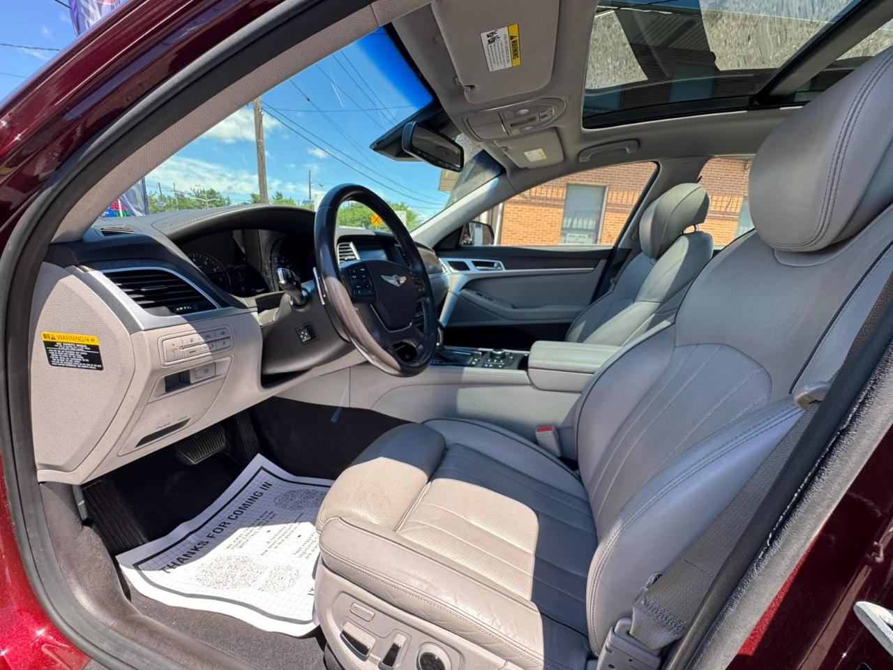 Hyundai Genesis 4dr Sdn V6 3.8L AWD 2016