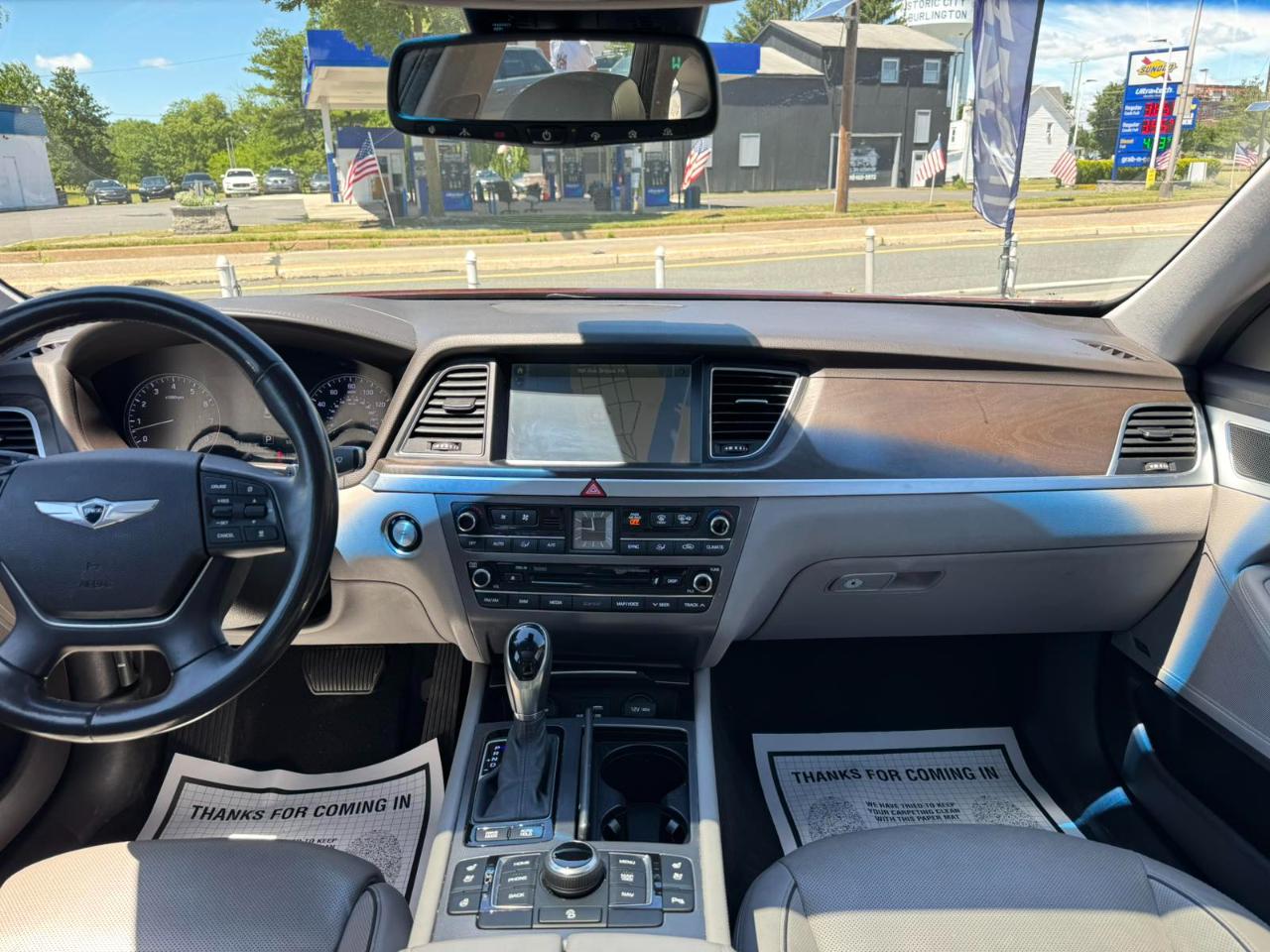 Hyundai Genesis 4dr Sdn V6 3.8L AWD 2016