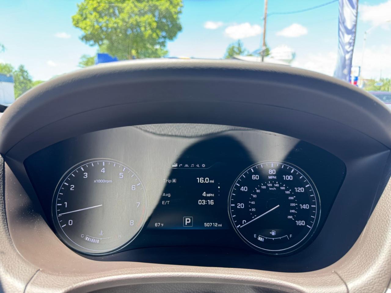 Hyundai Genesis 4dr Sdn V6 3.8L AWD 2016