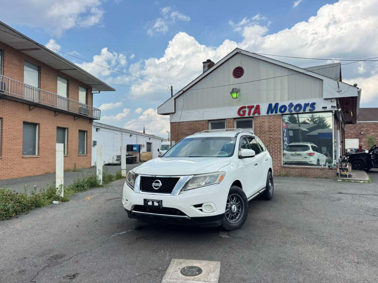 Nissan Pathfinder 4WD 4dr S 2015